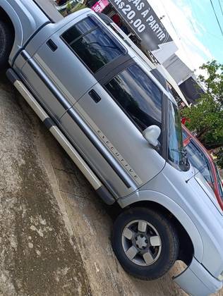 CHEVROLET S10 2.4 MPFI EXECUTIVE 4X2 CD 8V FLEX 4P MANUAL